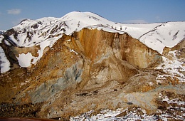 The wall of the landslide separation. Photo By I. Shpilenok
