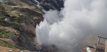 The fact that there are geysers in the Kronotsky Reserve became known 79 years ago.. Фото 2