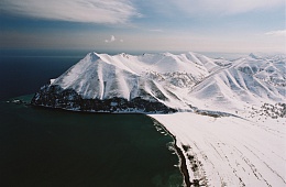 Photo: V. Lazarev "South Of Kamchatka. Bay Yuzhinskaya".