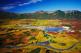 Photo: V. Lazarev " Thermal fields of the middle part of the Caldera of Uzon volcano»