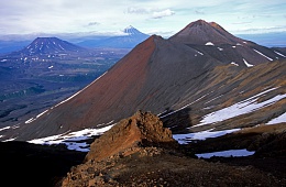 Photo: I. Shpilenok ''View of the Kronotsky group volcanoes''